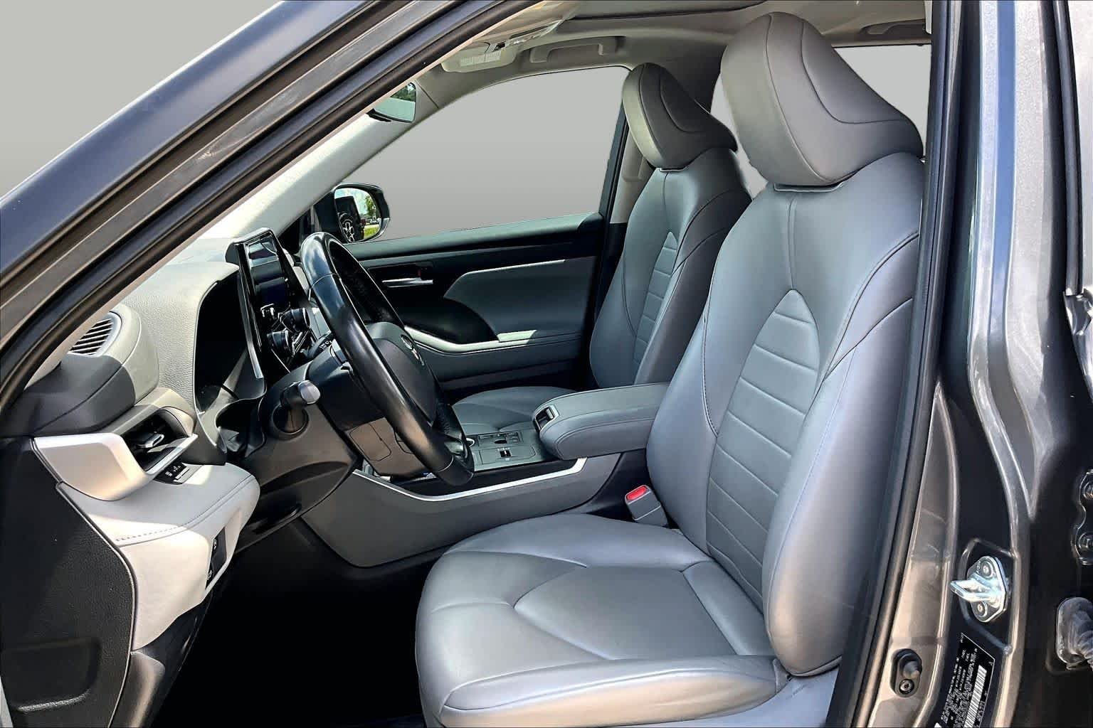Used 2023 Magnetic Gray Metallic Toyota XLE image 8