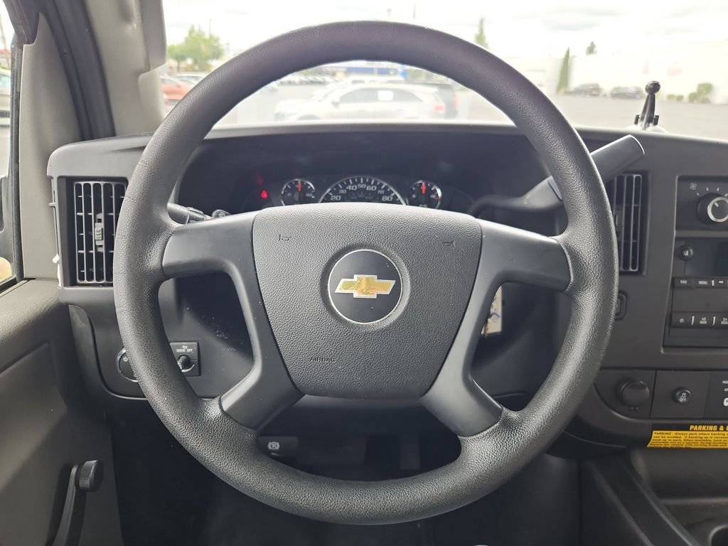 Used 2016 Summit White Chevrolet Work Van image 14