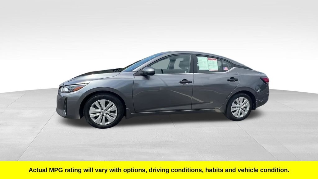 Used 2024 Gray Nissan S image 9