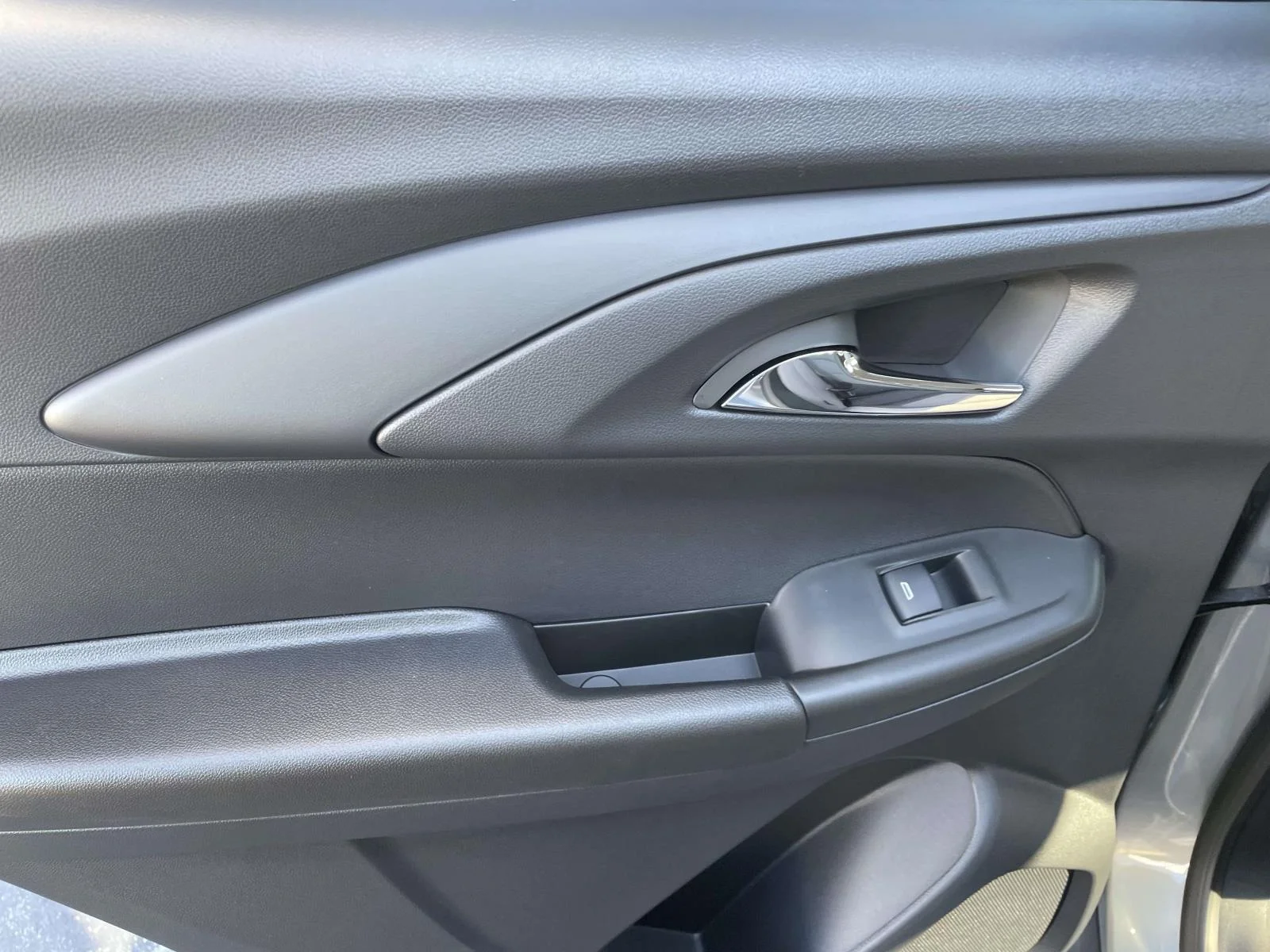 New 2026 Sterling Gray Metallic Chevrolet LT image 13