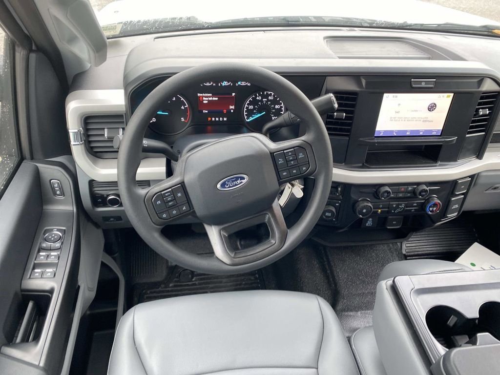New 2026 Oxford White Ford F-450® XL image 11