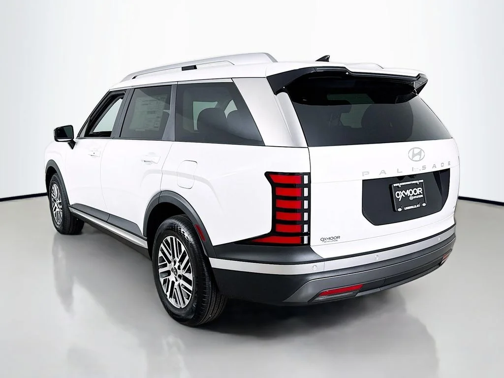 New 2026 Creamy White Pearl Hyundai SEL 7P image 5