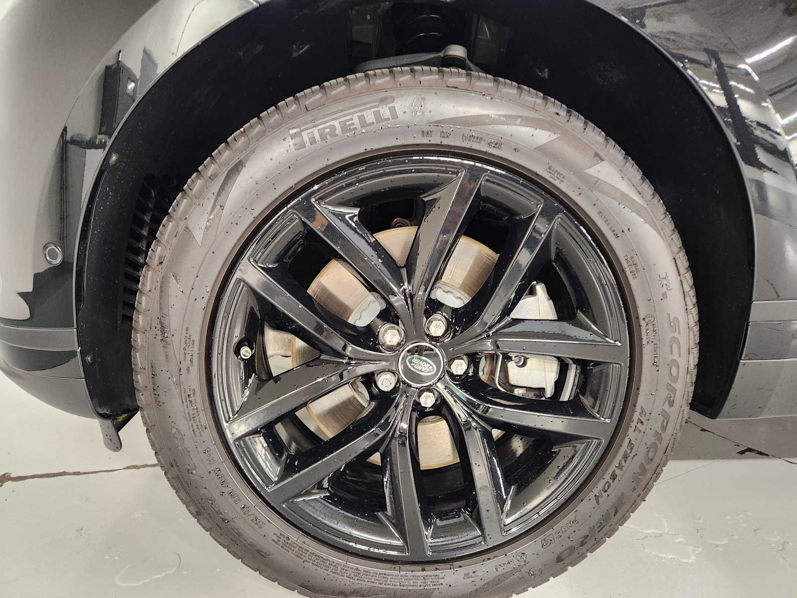 Certified Used 2026 Santorini Black Metallic Land Rover S image 8