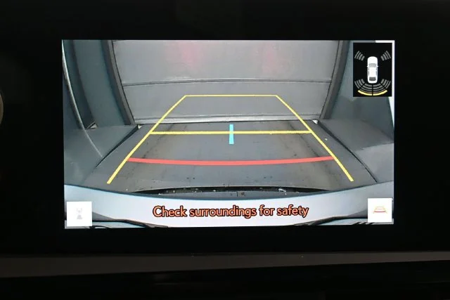 Used 2024 Iridium Lexus ES 350 F SPORT Handling image 16