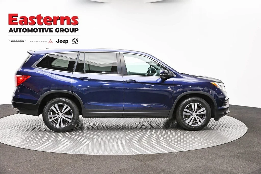 Used 2017 Blue Honda EX-L image 3