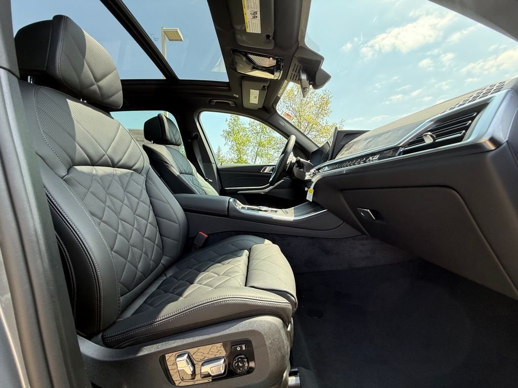 2026 BMW X5 50e - Photo 26