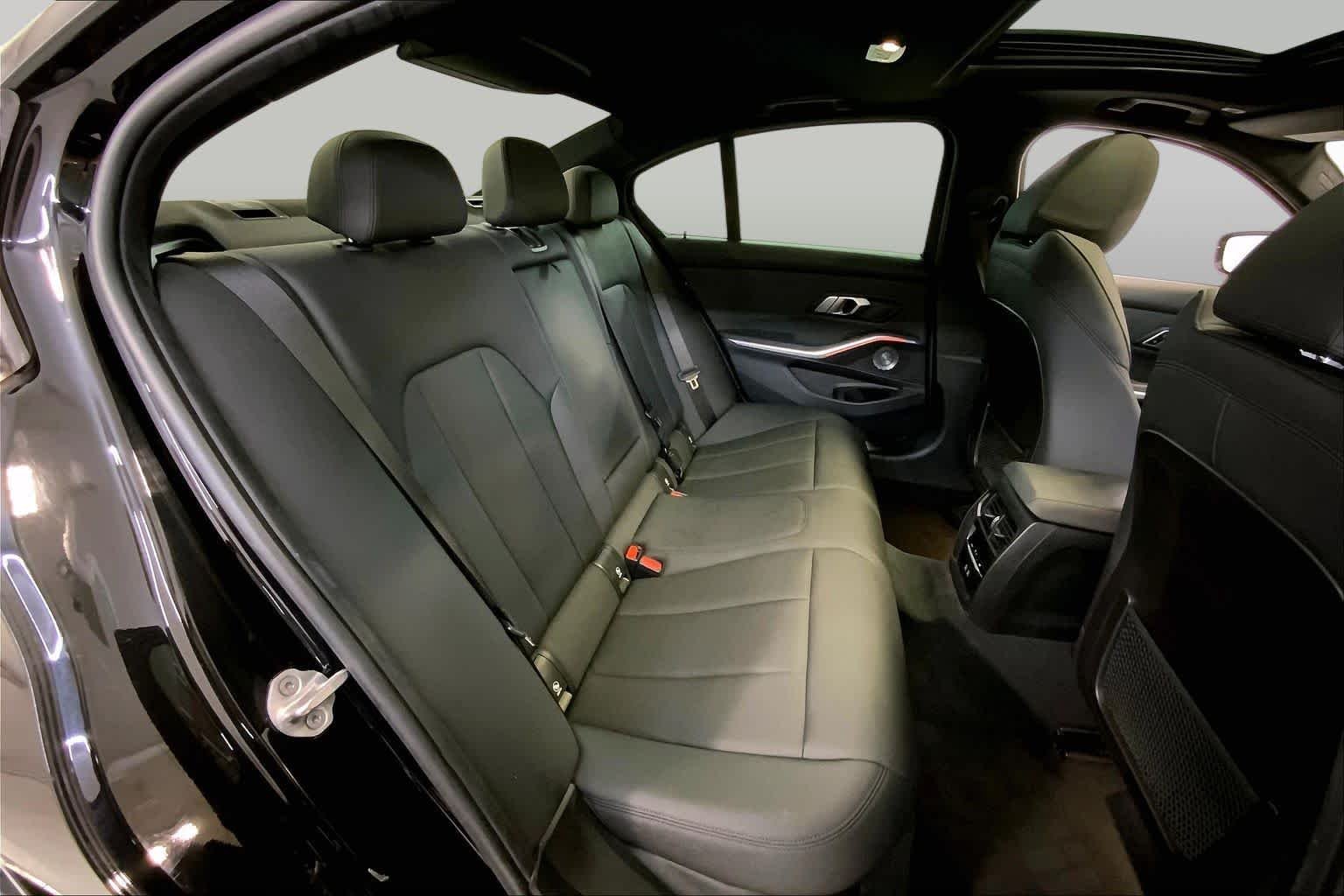 Used 2021 Black Sapphire Metallic BMW 330i xDrive image 19