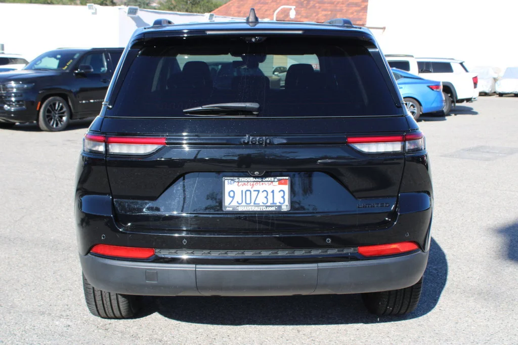Used 2023 Black Jeep Limited image 5