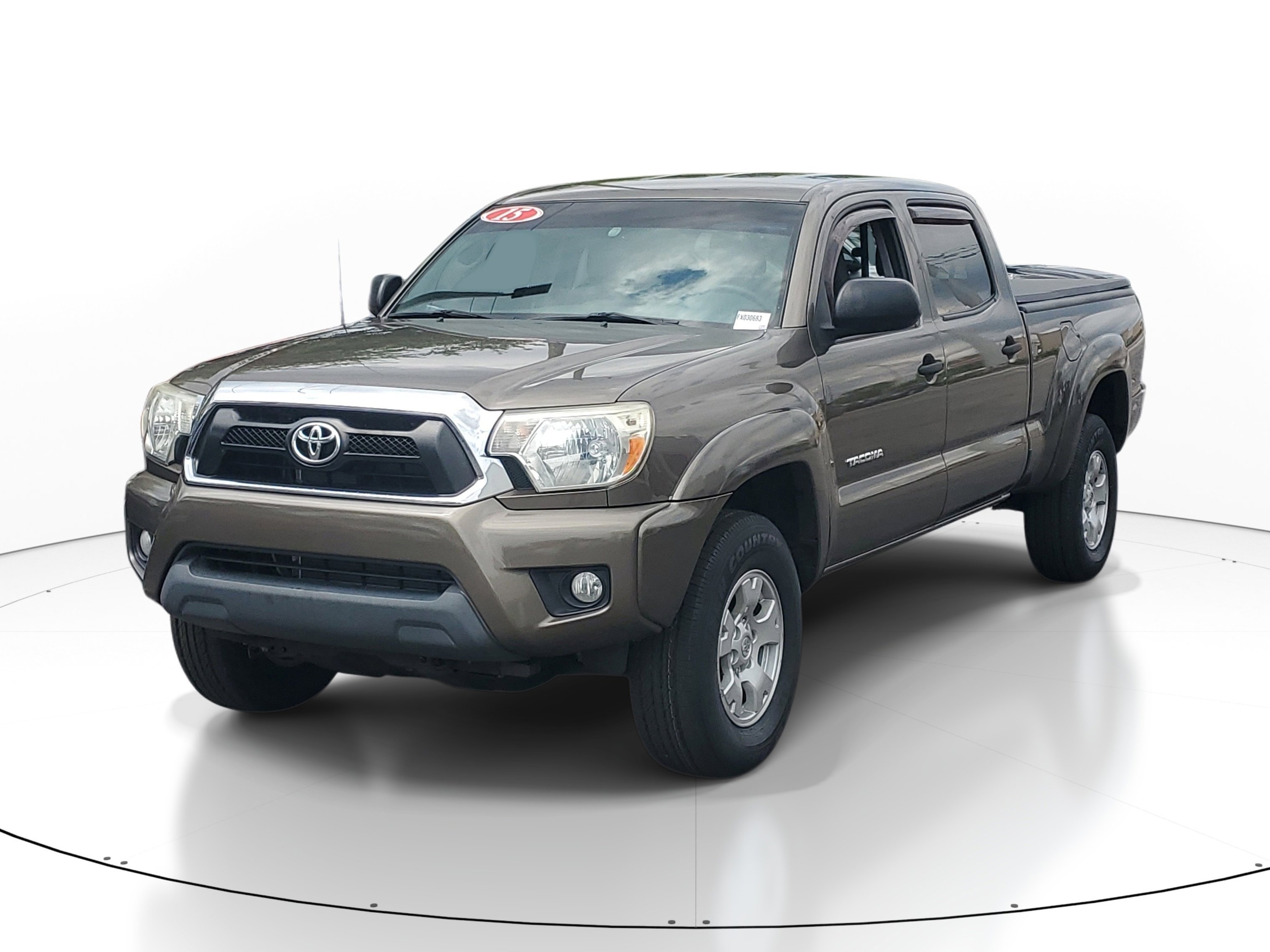 Used 2015 Pyrite Mica Toyota Base image 2