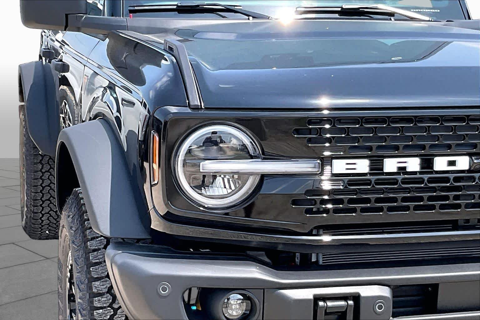 New 2026 Shadow Black Ford Badlands® image 10