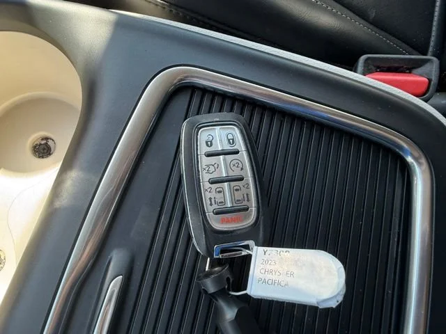 Used 2023 Black Chrysler Touring L image 56