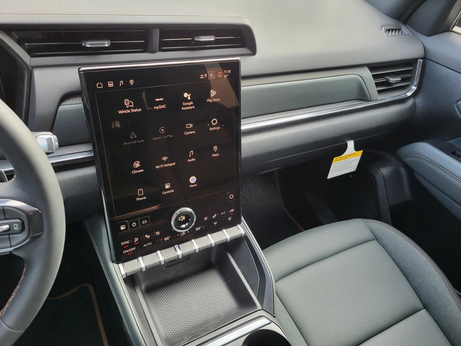 2026 GMC Terrain AT4 - Photo 9