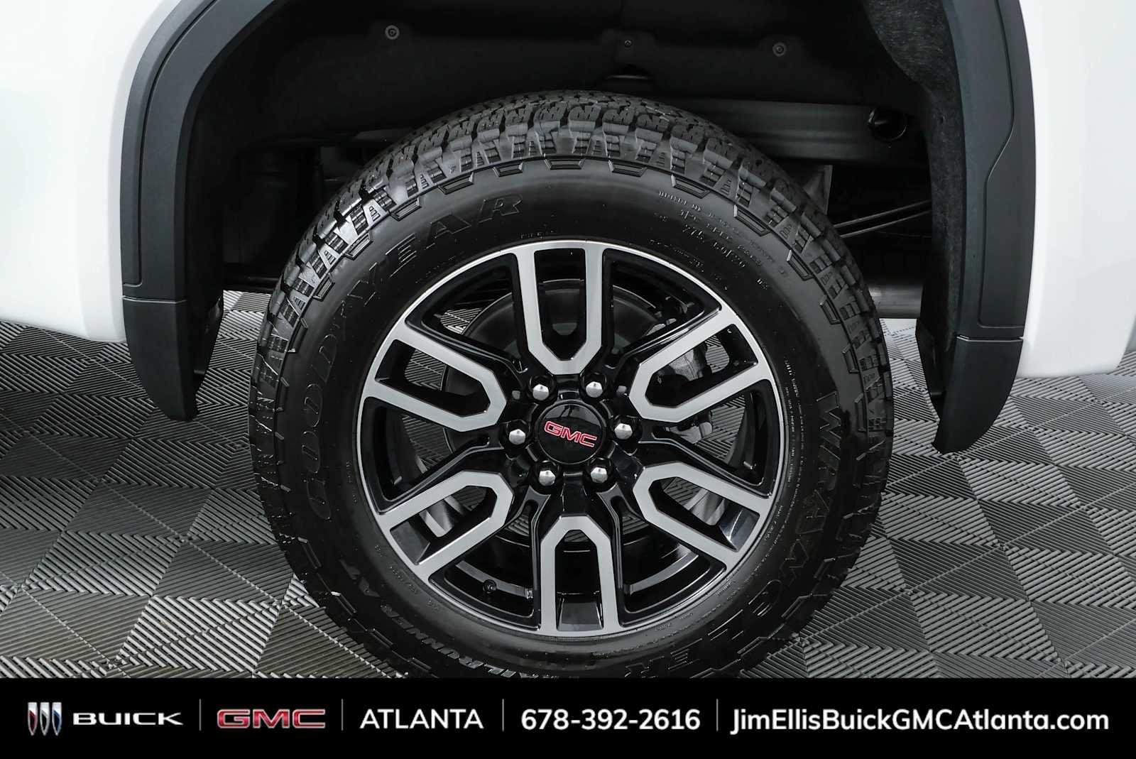 2026 GMC Sierra 1500 AT4 - Photo 37