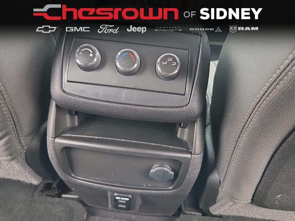 Used 2014 Gold Chevrolet LT image 25