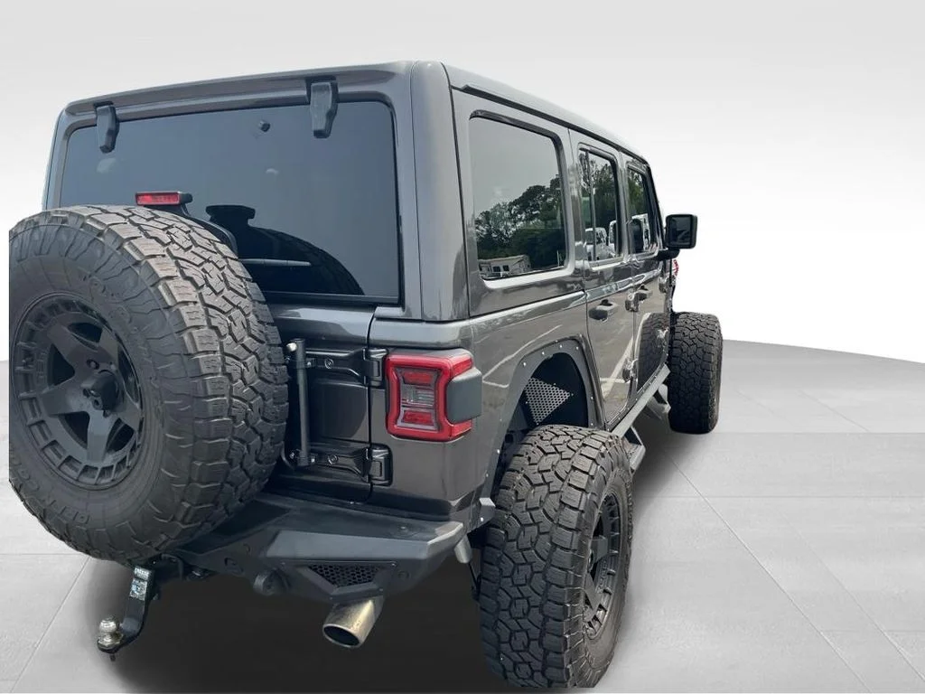 Used 2021 Gray Jeep Unlimited Rubicon image 19