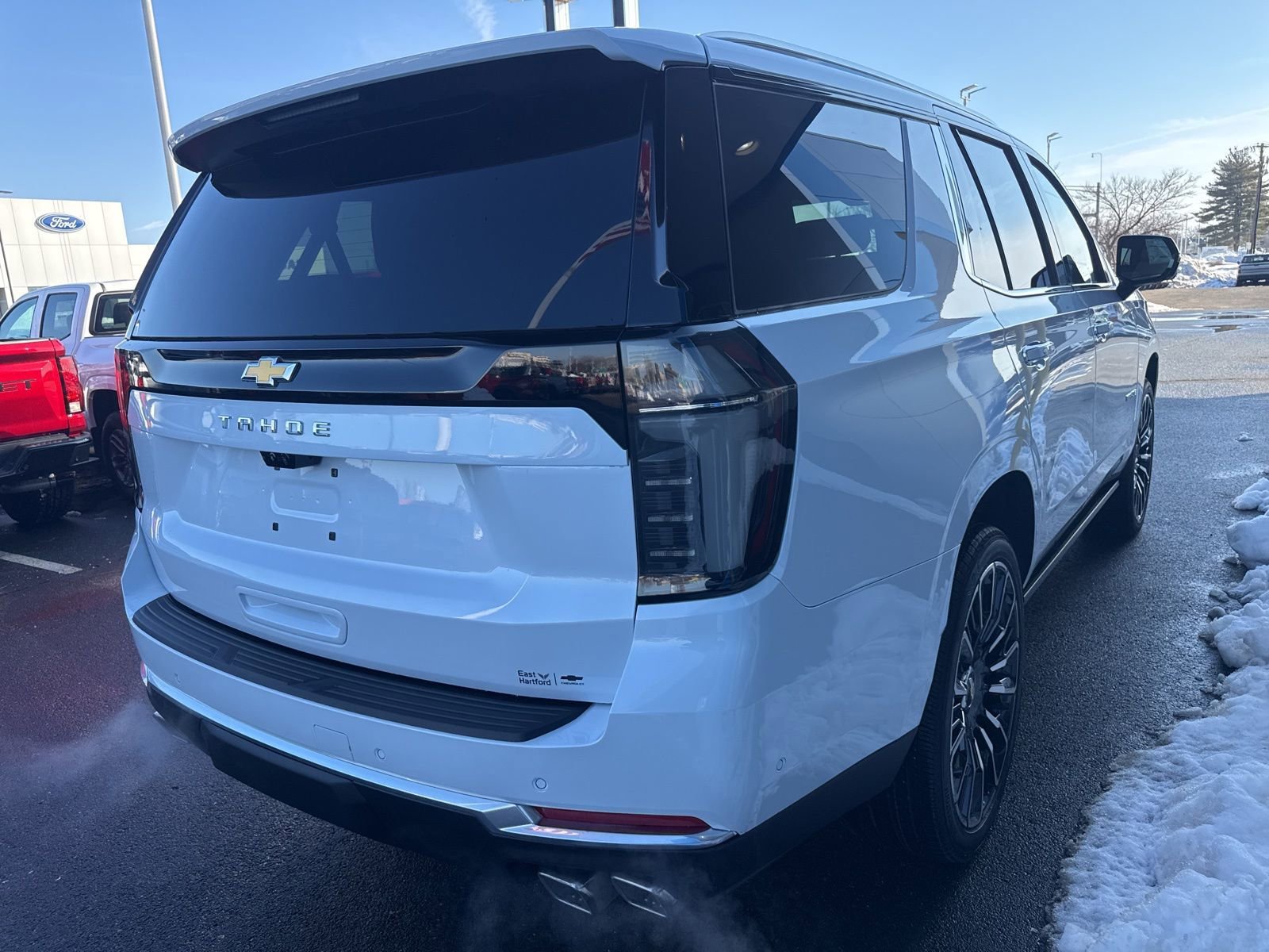 New 2026 Polar White Tricoat Chevrolet High Country Deluxe with 24in Wheels - Panoramic Sunroof - Super Cruise - Technology & Entertainment image 7