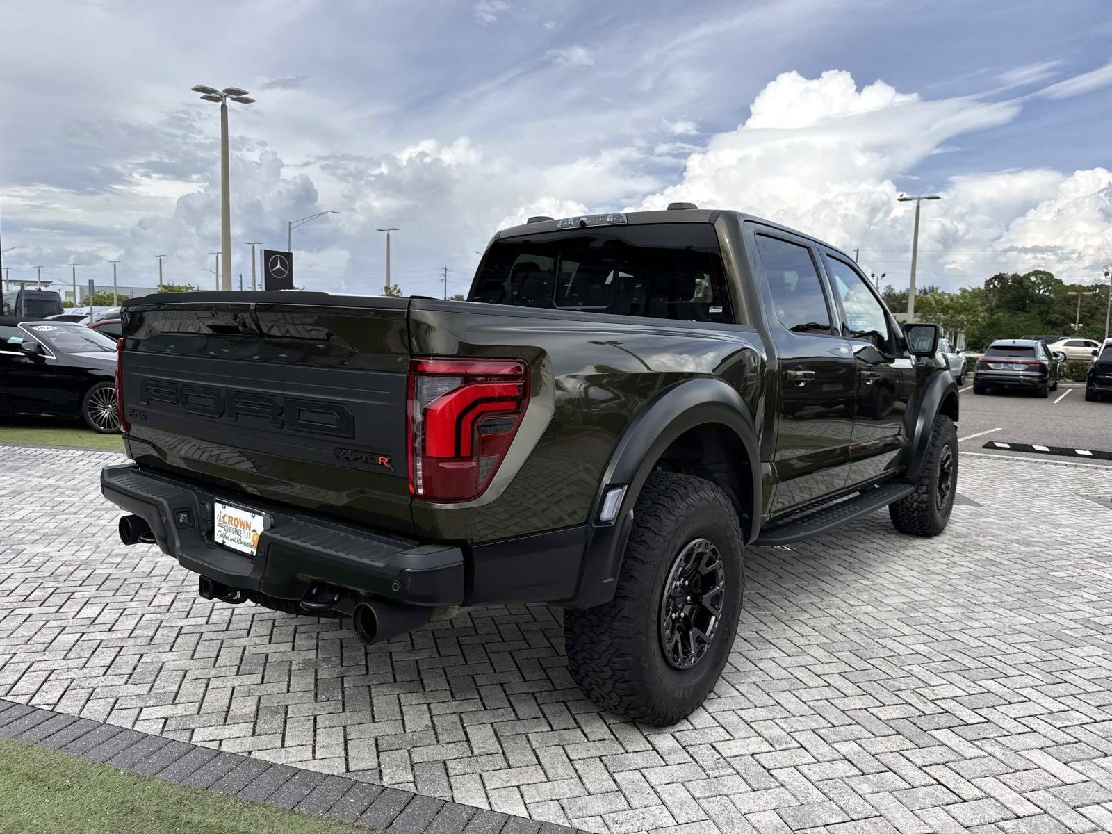 Used 2024 Green Ford Raptor image 5