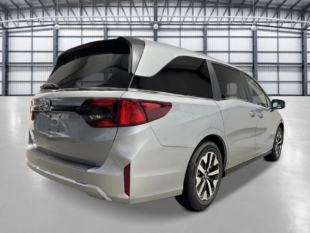New 2027 Solar Silver Metallic Honda EX-L image 5