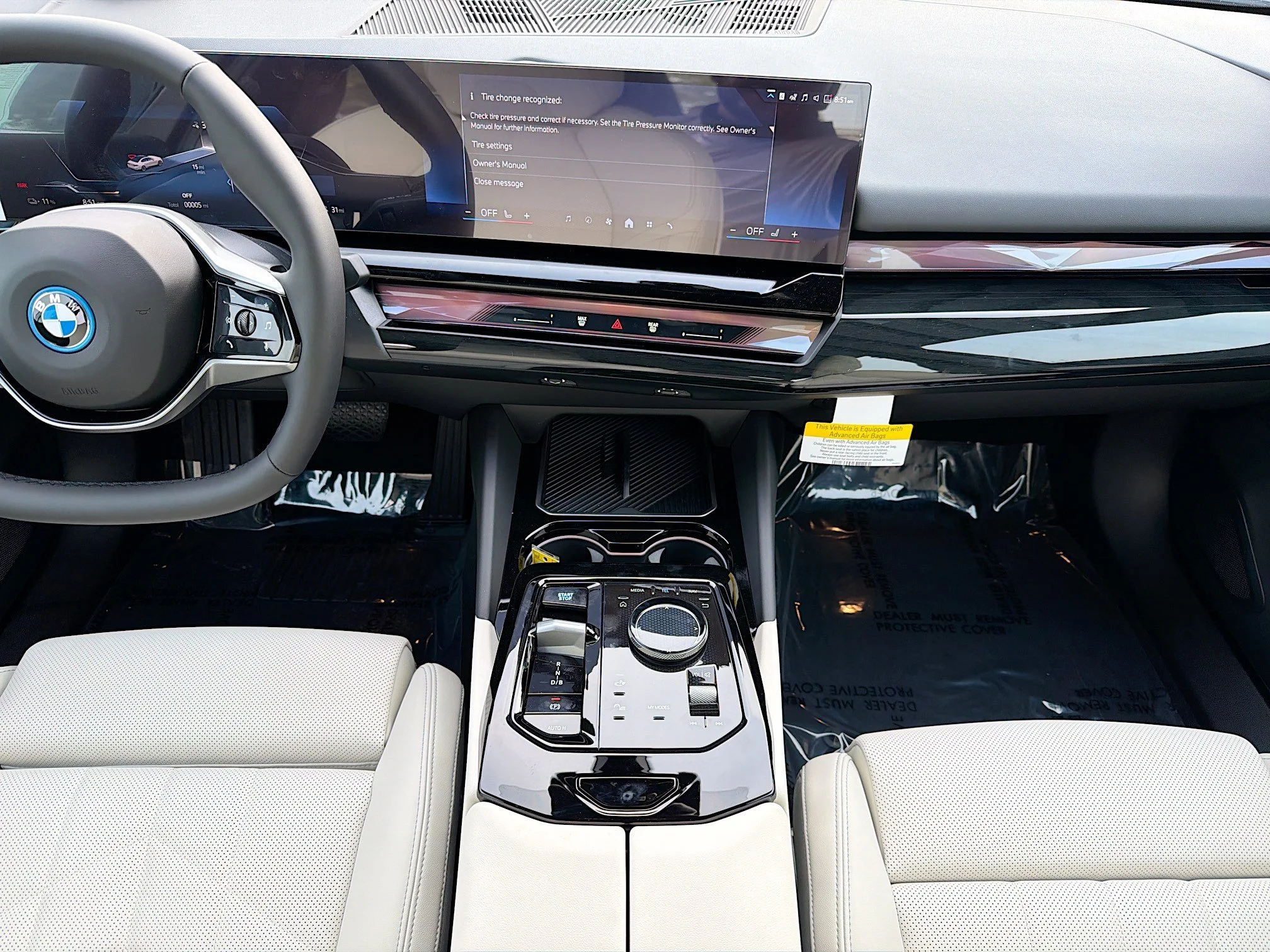New 2026 Alpine White BMW eDrive40 image 19
