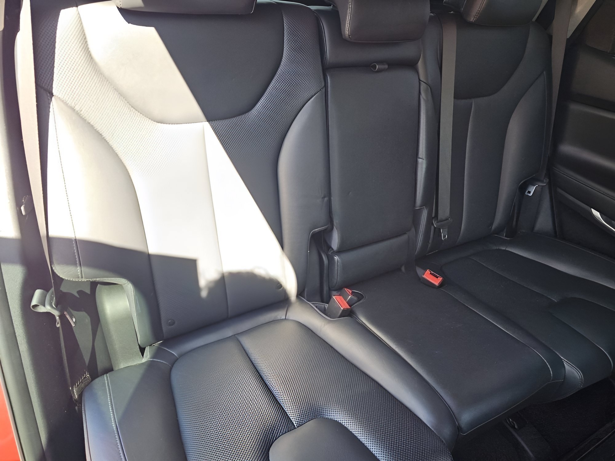 Used 2020 Calypso Red Hyundai Limited image 30