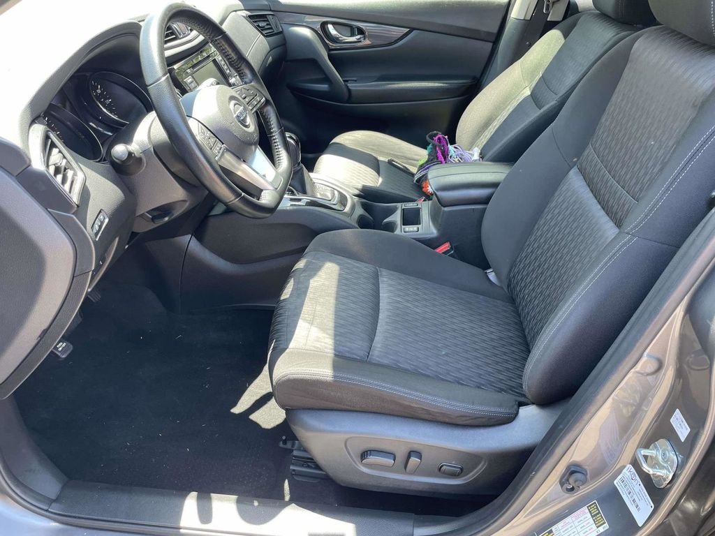 Used 2020 Gray Nissan SV image 12