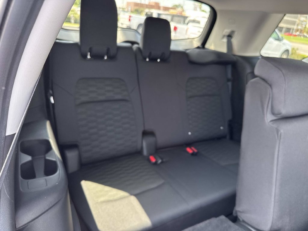 Used 2025 Gray Nissan S image 9
