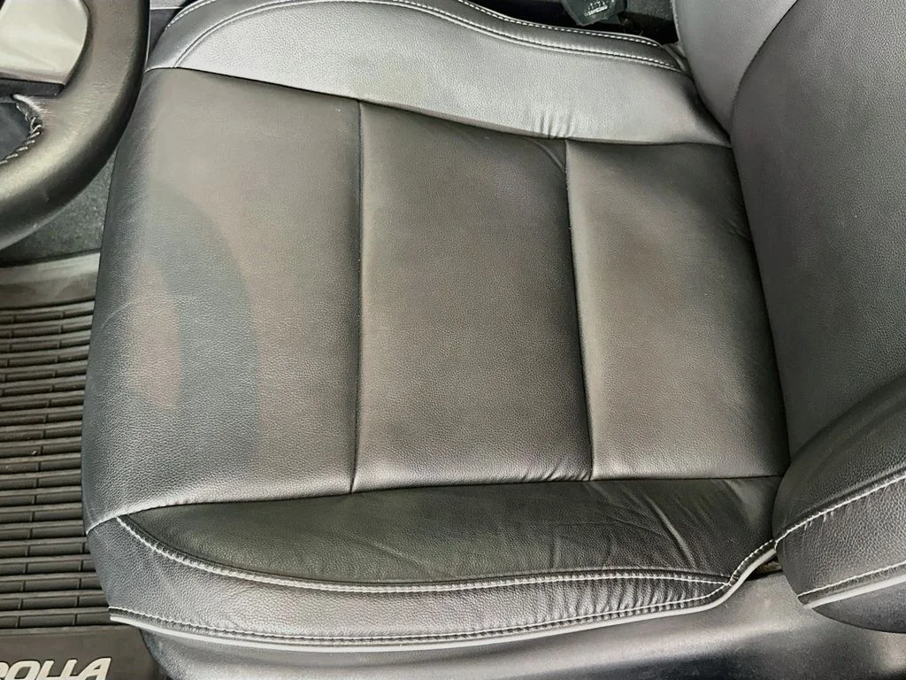 Used 2014 Slate Metallic Toyota S Premium image 19