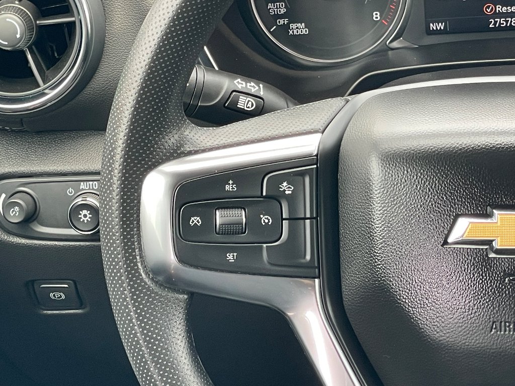 Used 2025 Black Chevrolet LT image 6