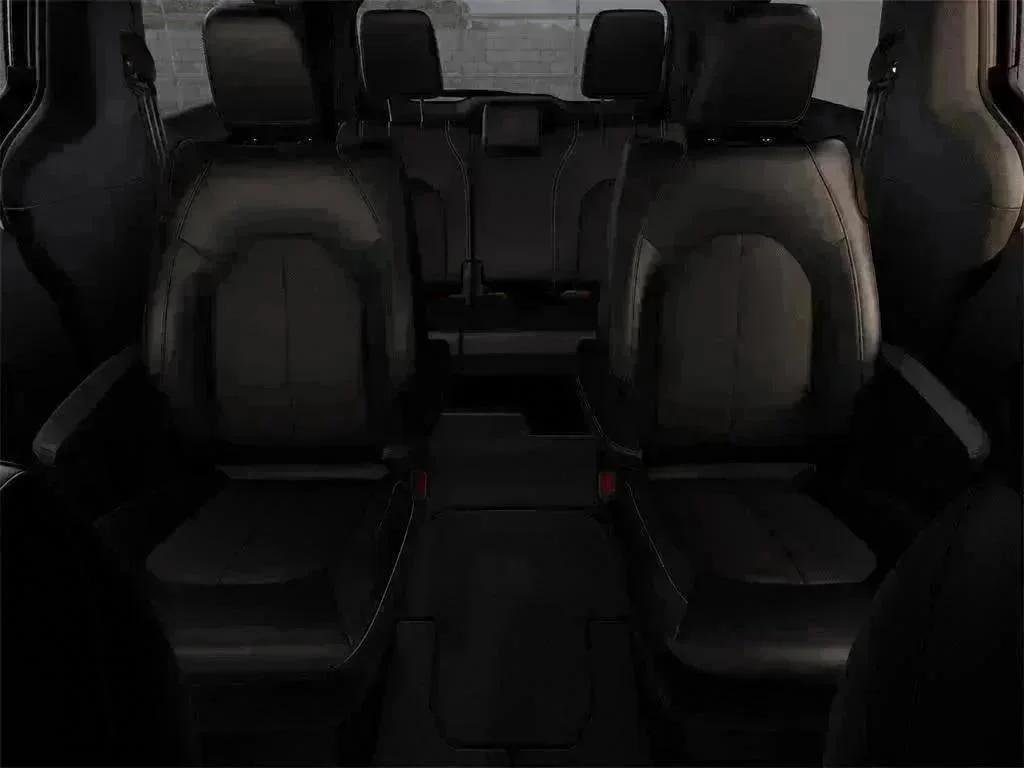 2026 Chrysler Pacifica Select - Photo 19
