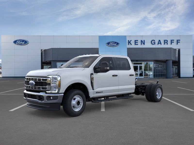 New 2026 Oxford White Ford XL image 1
