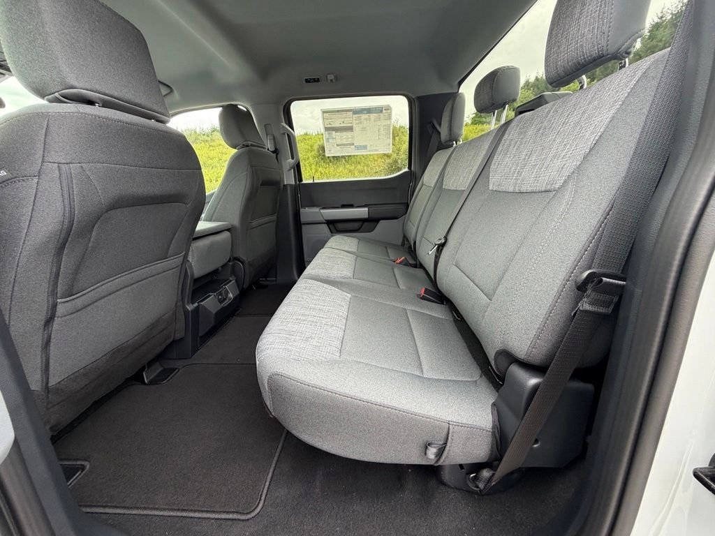 New 2026 Avalanche Ford F-250® XLT image 44