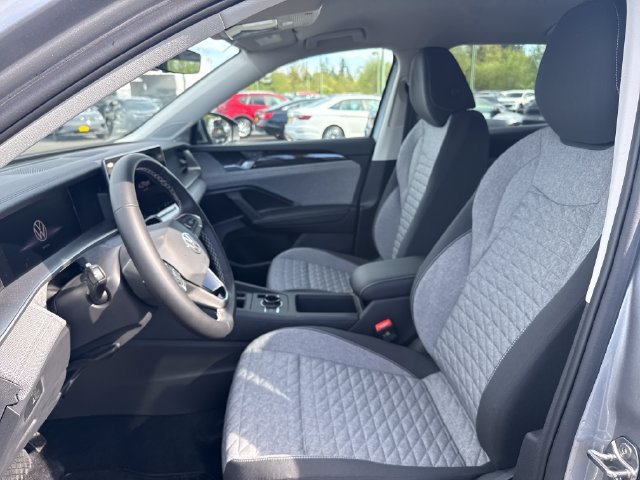 New 2026 Pyrite Silver Metallic Volkswagen S image 17