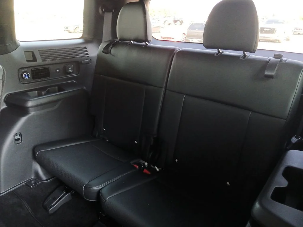 Used 2024 Gray Hyundai Calligraphy image 29
