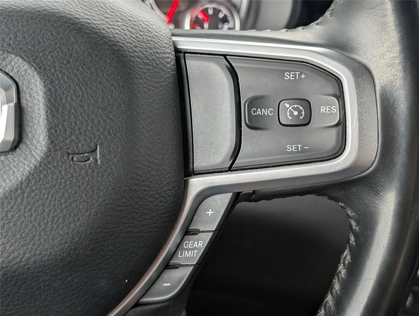 Used 2020 Diamond Black Crystal Pearlcoat Ram Big Horn image 24