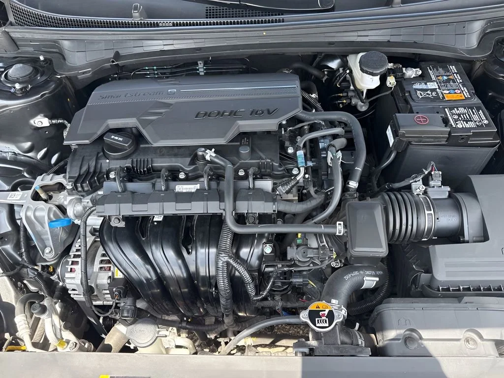 Used 2025 Charcoal Kia LXS image 12
