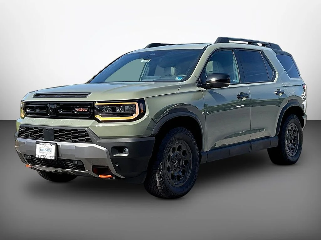 New 2026 Ash Green Metallic Honda TrailSport Blackout Elite image 3