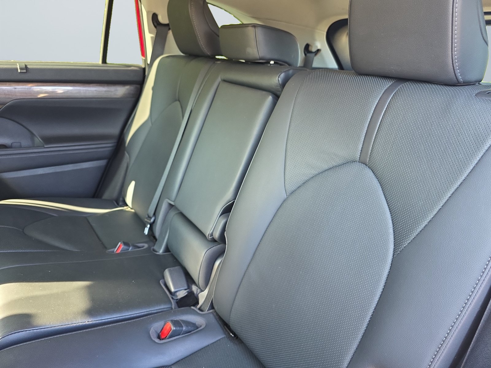 2020 Toyota Highlander Limited - Photo 13