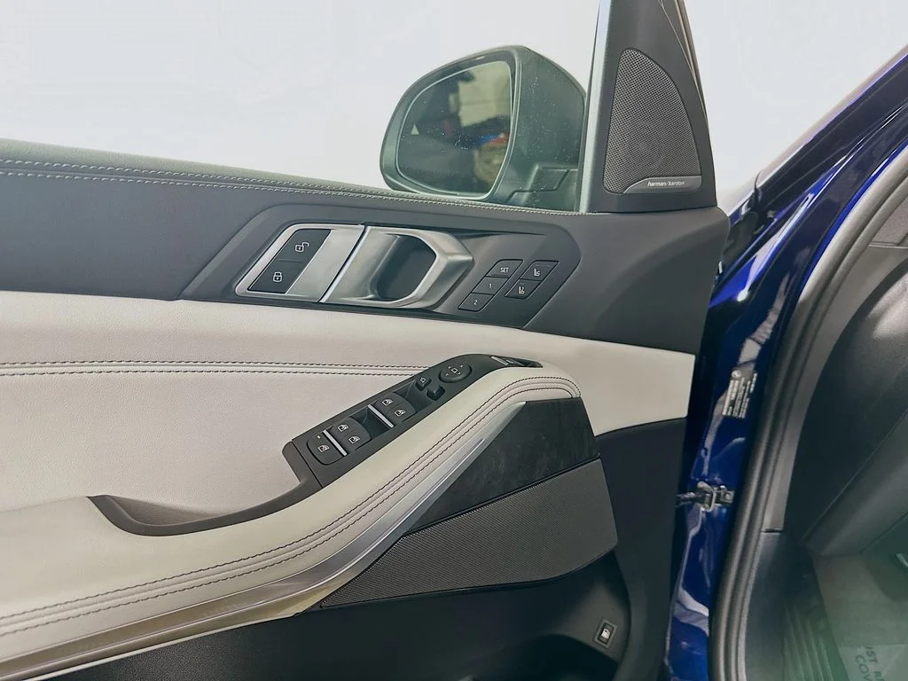 New 2026 Blue BMW xDrive50e image 23