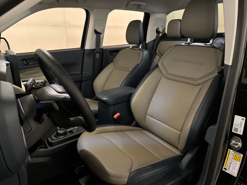 New 2026 Black Ford Lariat image 26