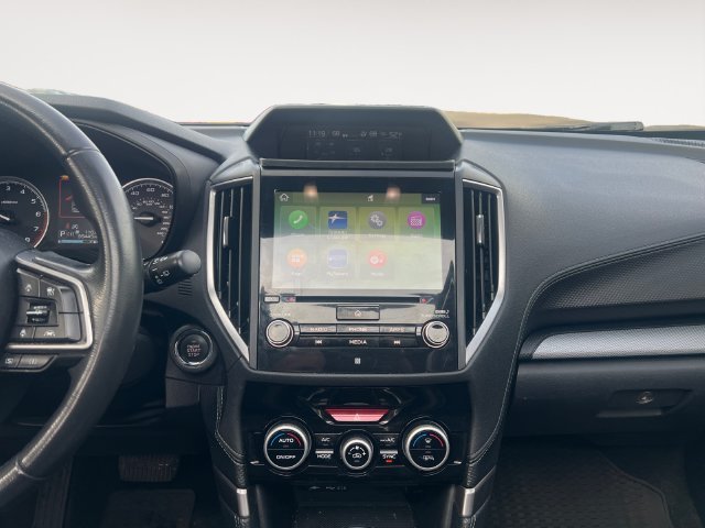 Used 2019 Crystal Black Silica Subaru Limited image 15