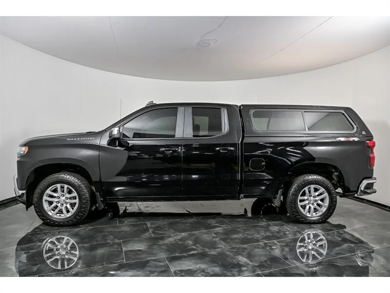 Used 2019 Black Chevrolet LT image 6
