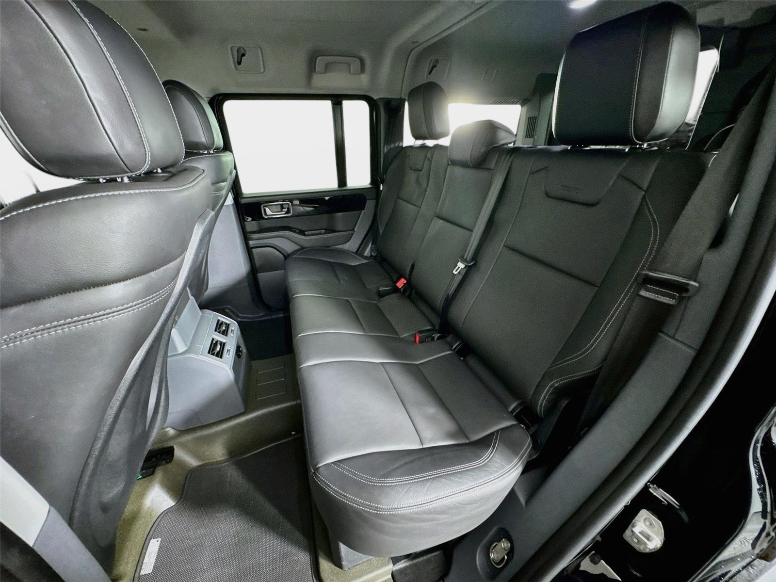 Used 2024 Inky Black INEOS Fieldmaster Edition image 21