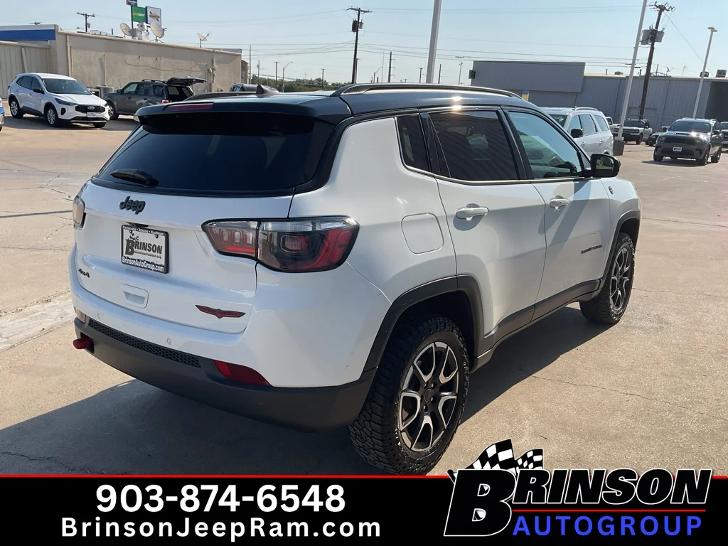 Used 2025 Bright White Clearcoat Jeep Trailhawk image 7