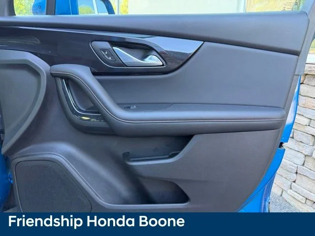 Used 2020 Blue Chevrolet RS image 45