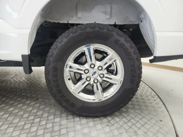 Used 2025 White Ford XLT image 20