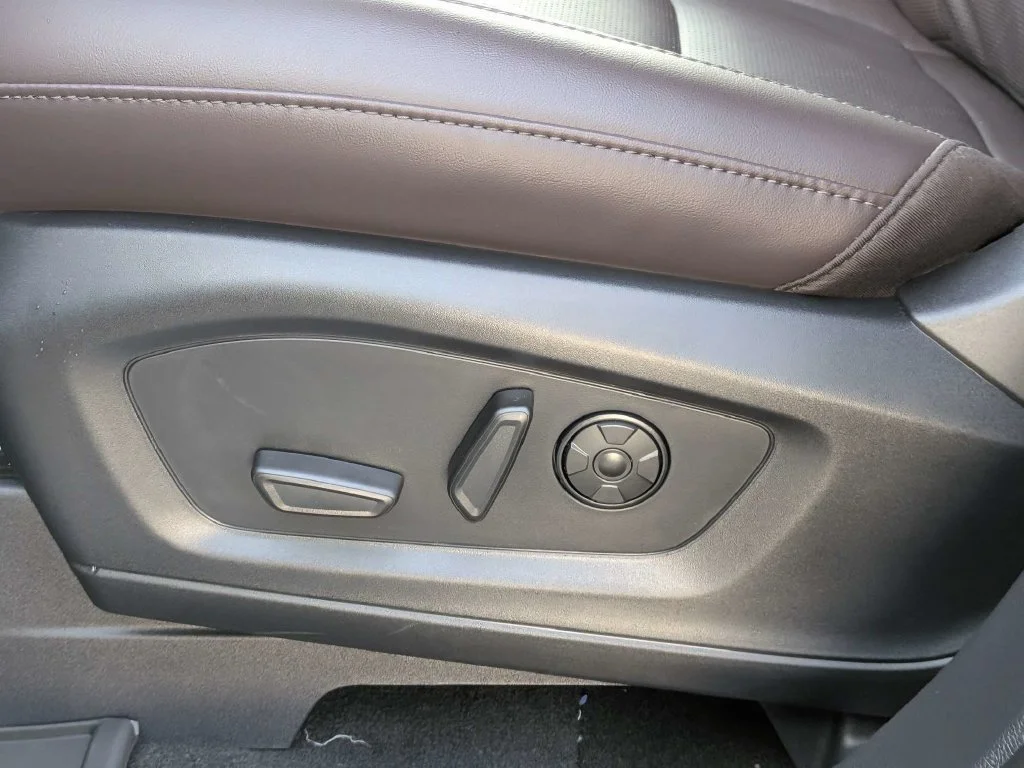 New 2026 Carbonized Gray Metallic Ford Platinum™ image 20
