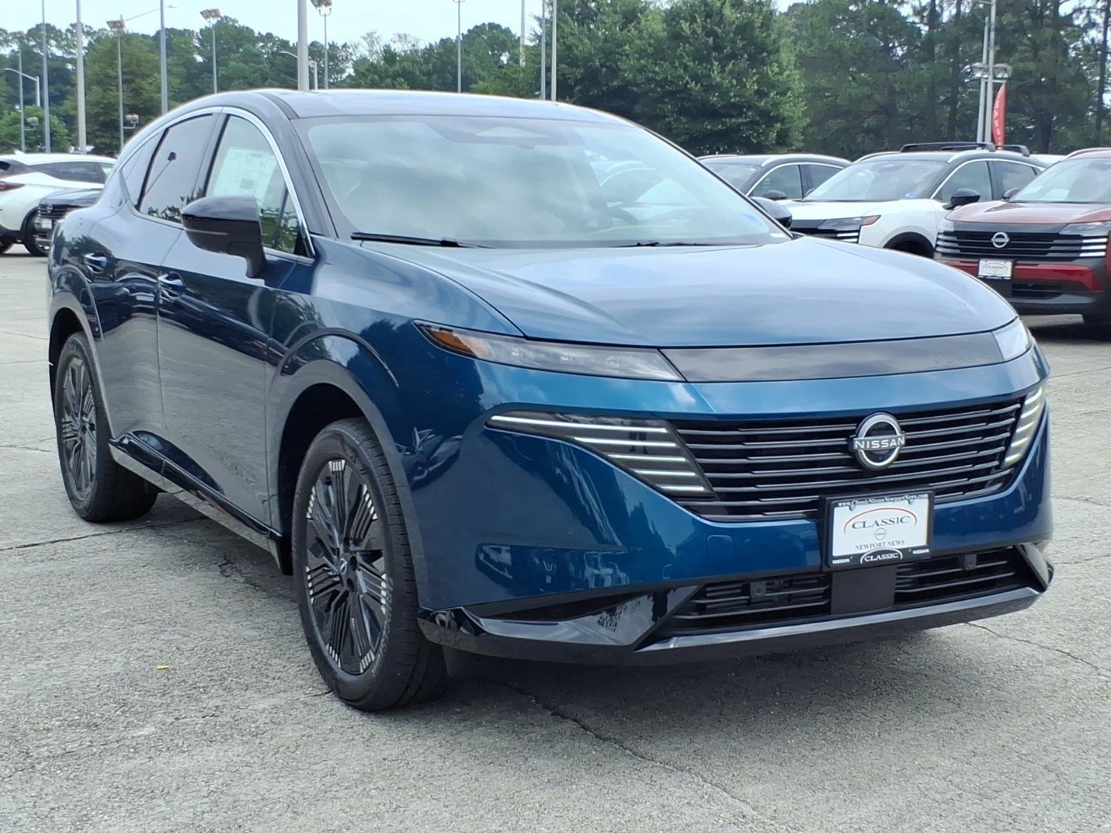 New 2026 Aurora Blue Pearl Metallic / Super Black Two-tone Nissan Platinum image 5