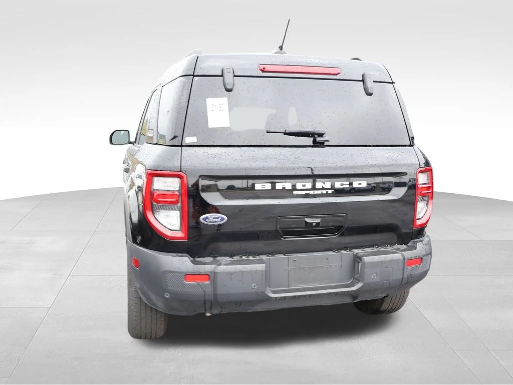 Used 2025 Shadow Black Ford Big Bend image 19