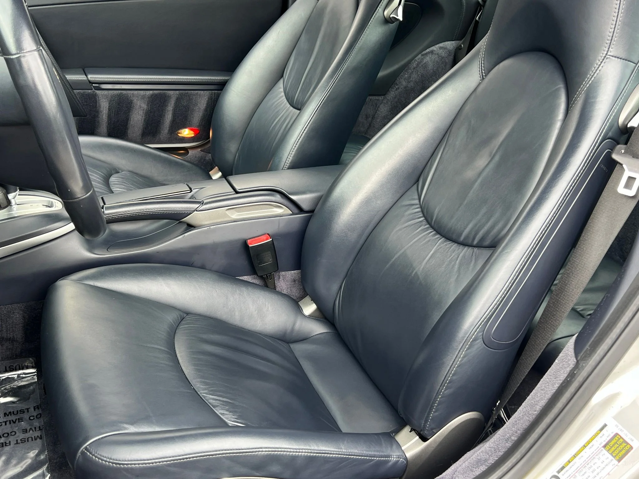 Used 2007 Silver Porsche Turbo image 4