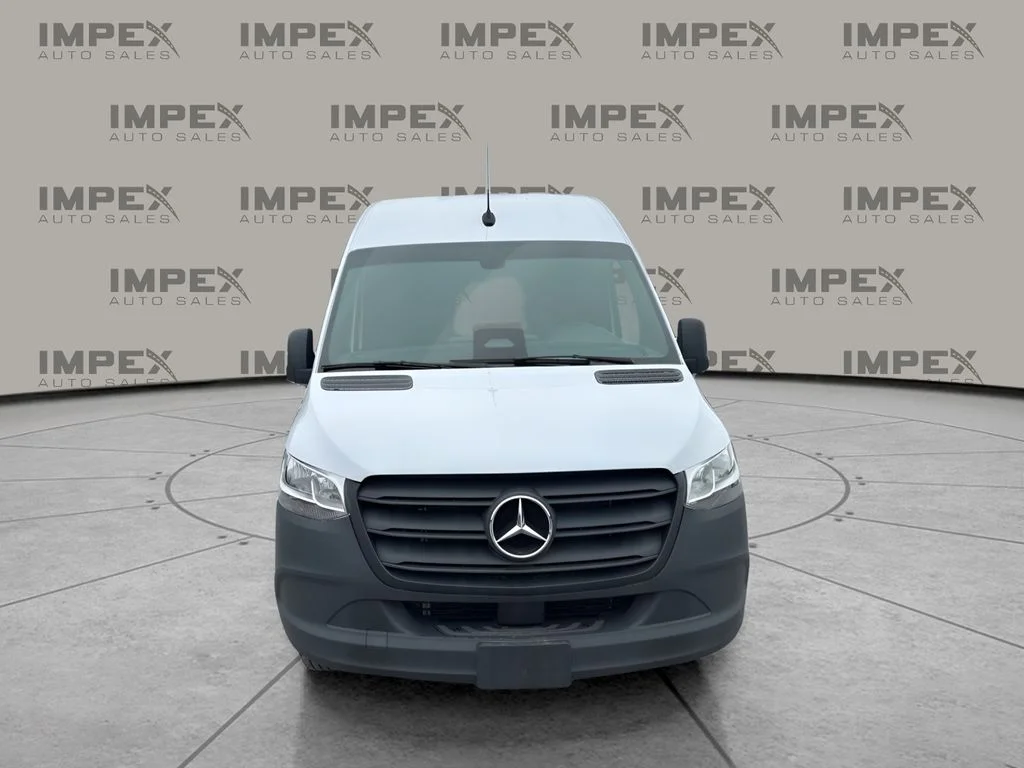 Used 2025 White Mercedes-Benz Passenger 170 WB image 8